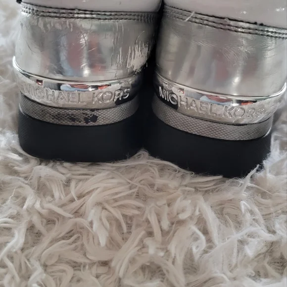 Michael Kors Allie Velvet Sneaker - Picture 9 of 9